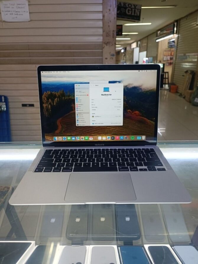 MacBook Air M1 Second 8/512GB Silver Original - Gambar 5