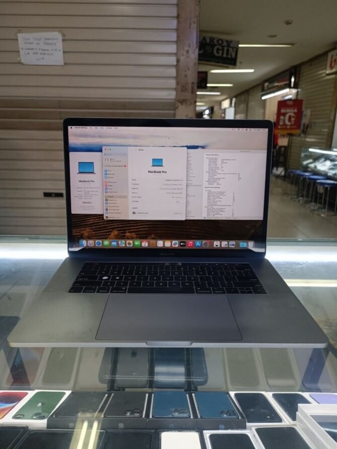 MacBook Pro 2018 Second i7 16/512GB Original Ex iBox - Gambar 2