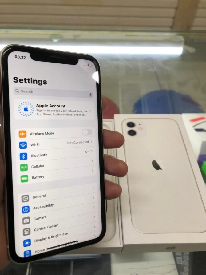 iPhone 11 128GB Bekas