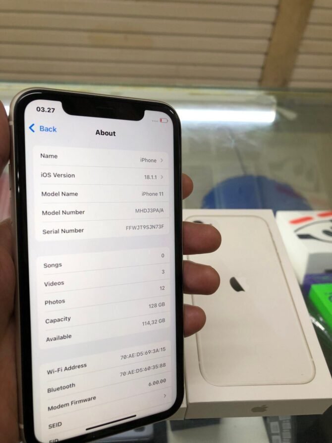 iPhone 11 128GB Bekas White Original