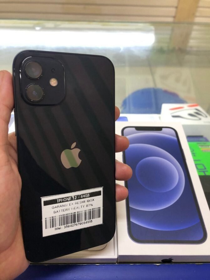 iPhone 12 64GB Bekas Midnight Black Original