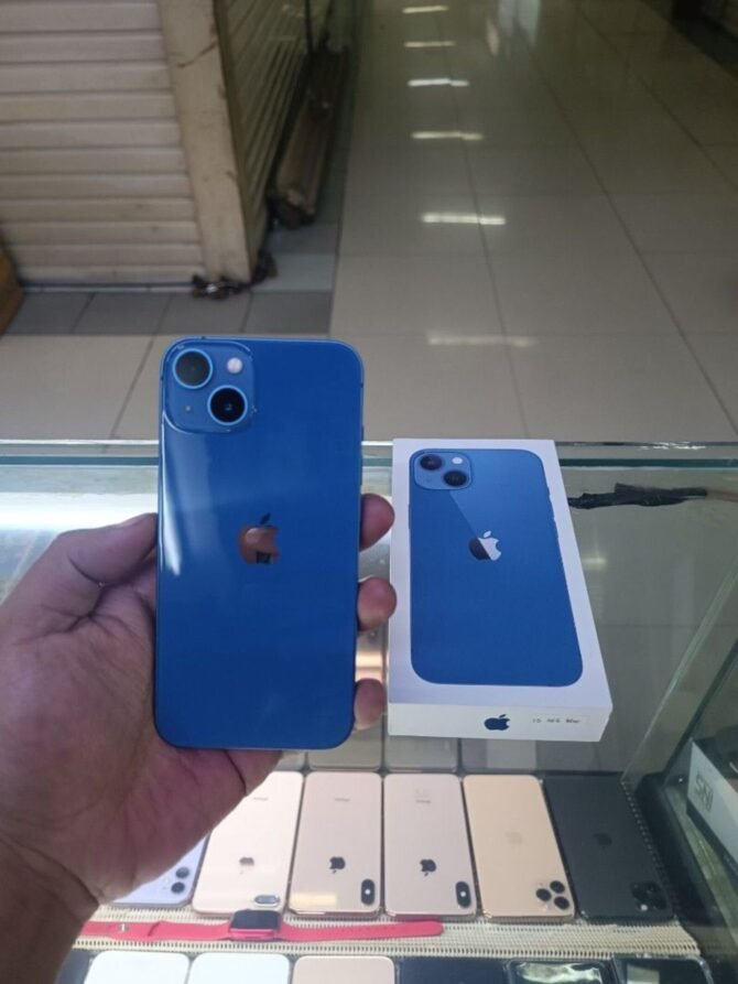 iPhone 13 256GB Second Original Blue ex iBox - Gambar 8