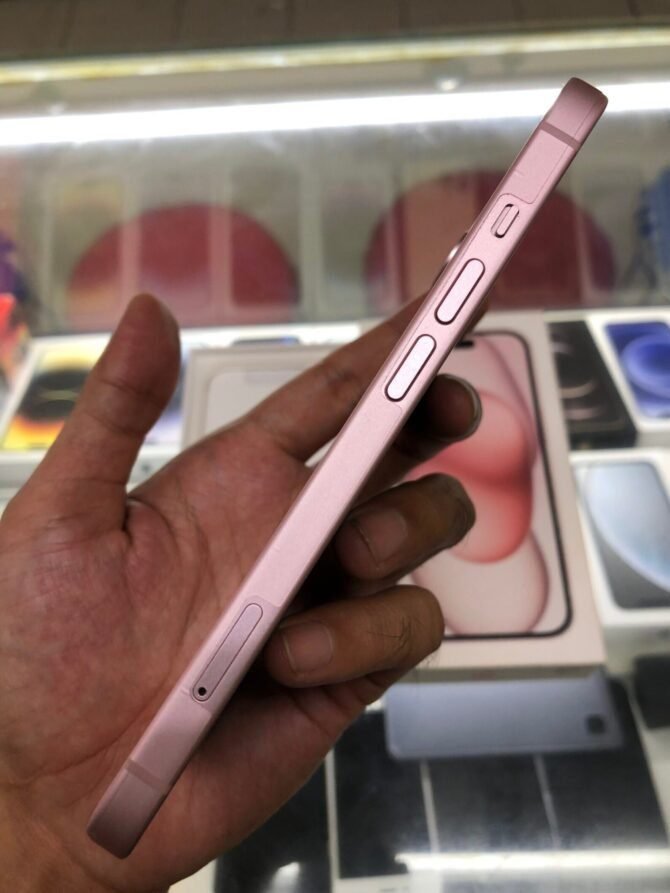 iPhone 15 Second 128GB Pink Original Digimap - Gambar 7