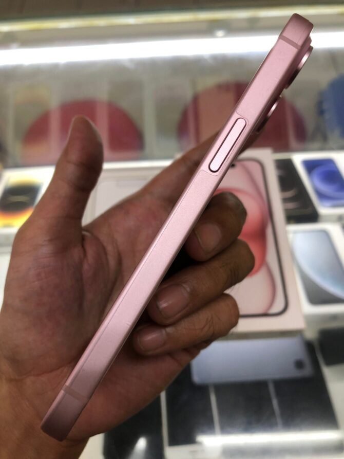 iPhone 15 Second 128GB Pink Original Digimap - Gambar 8