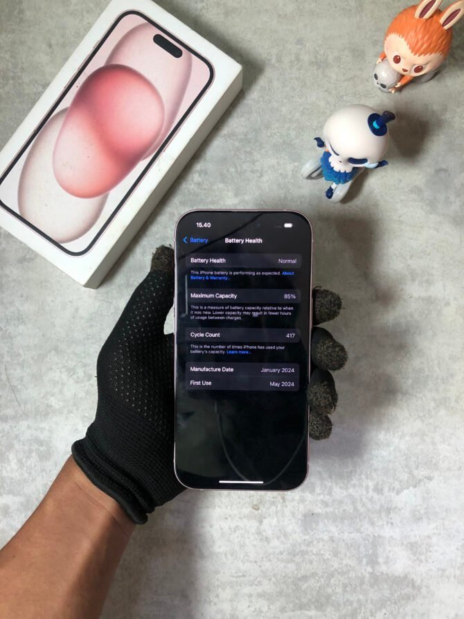 iPhone 15 128GB