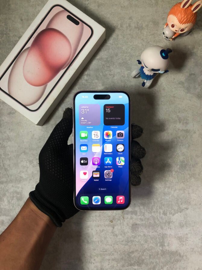 iPhone 15 128GB Pink