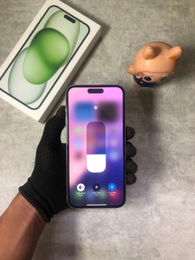 iPhone 15 Plus 128GB Green