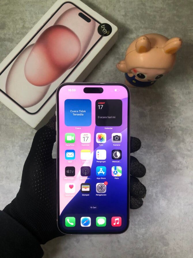 iPhone 15 Plus 128GB Pink