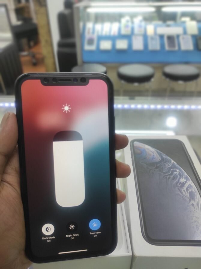 iPhone XR 128GB Second Black Ex Beacukai