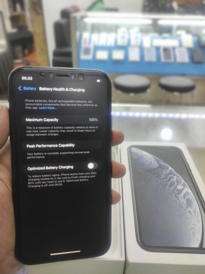 iPhone XR 128GB Second Black Ex Beacukai