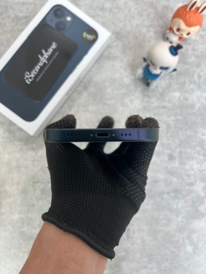 iPhone 13 128GB Black Ex iBox - Gambar 10