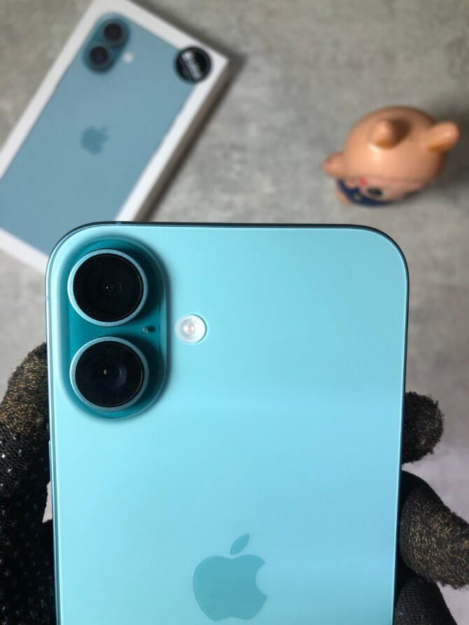 iPhone 16 Plus 256GB Teal Second Blibli - Gambar 11