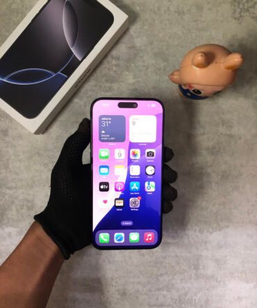 iPhone 16 Pro Max 256GB Black Titanium Second