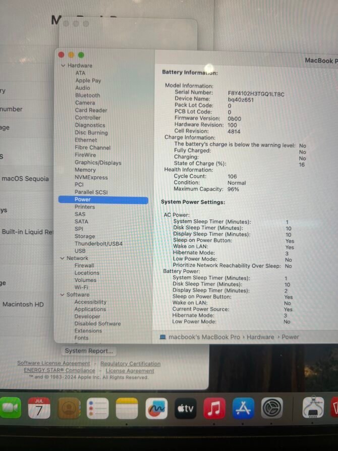 Jual MacBook Pro M3 8/512GB 2023 Grey Second