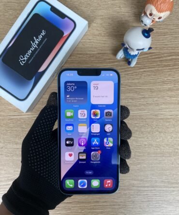 iPhone 14 256GB Blue Second Digimap Layar