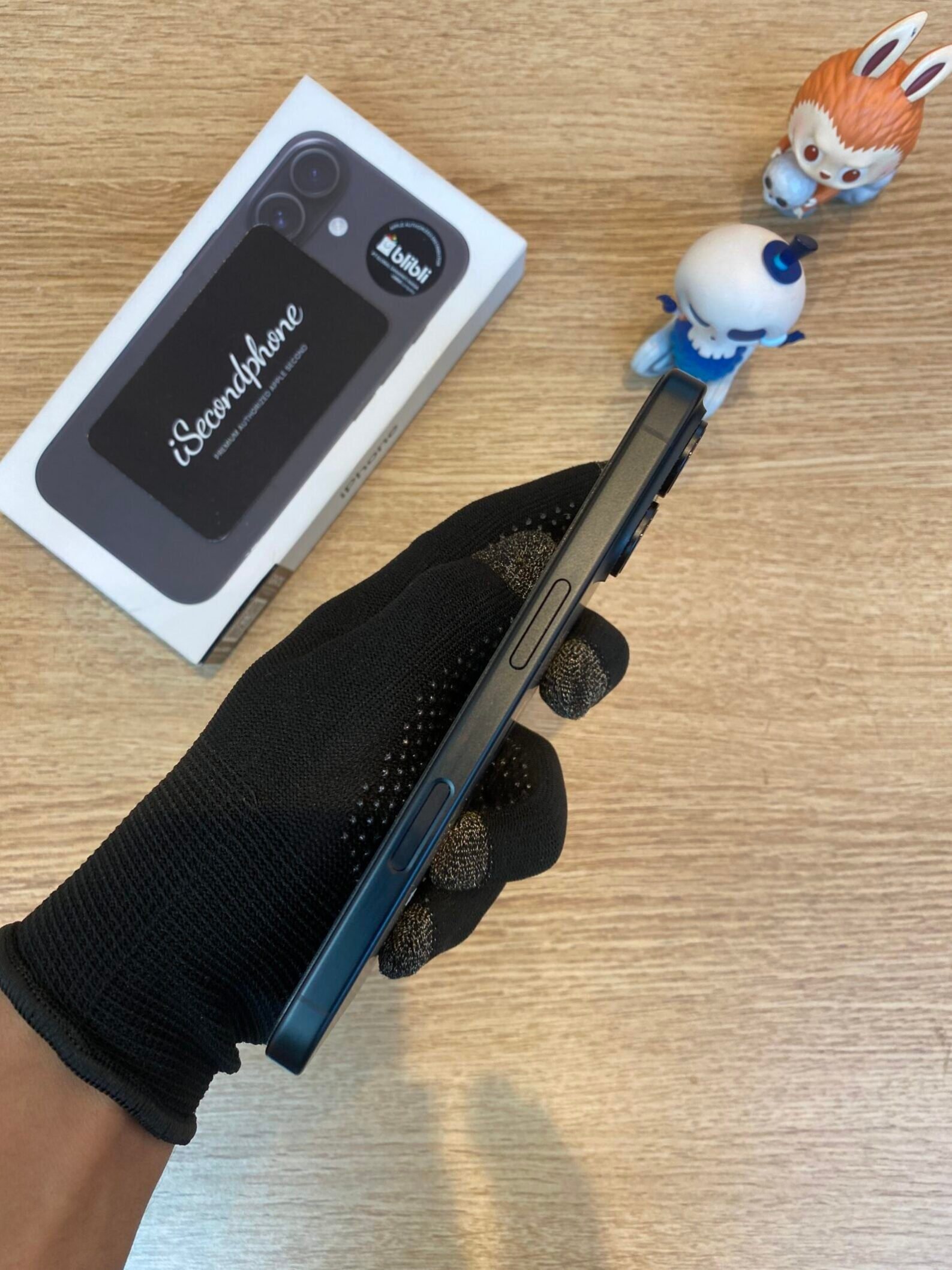 iPhone 16 256GB Black Titanium Second Blibli 9 iPhone 16 256GB Black Titanium Second Blibli