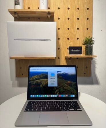 MacBook Air M1 2020 8/256GB Silver Second Digimap